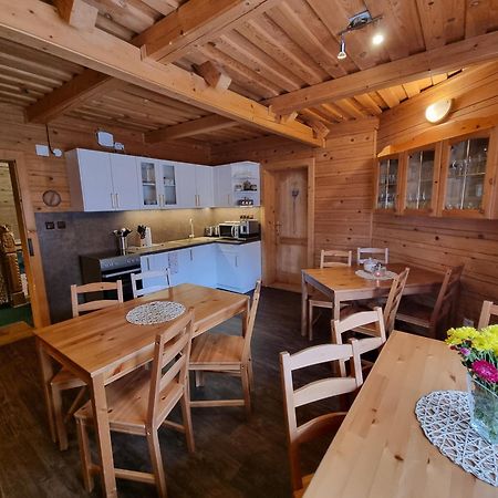 Apartmany Kubinska Hola ドルニー・クビーン エクステリア 写真